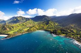 hawaii travel and tourism