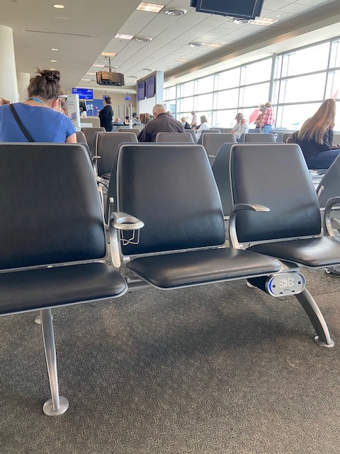 chicago-midway airport B gate